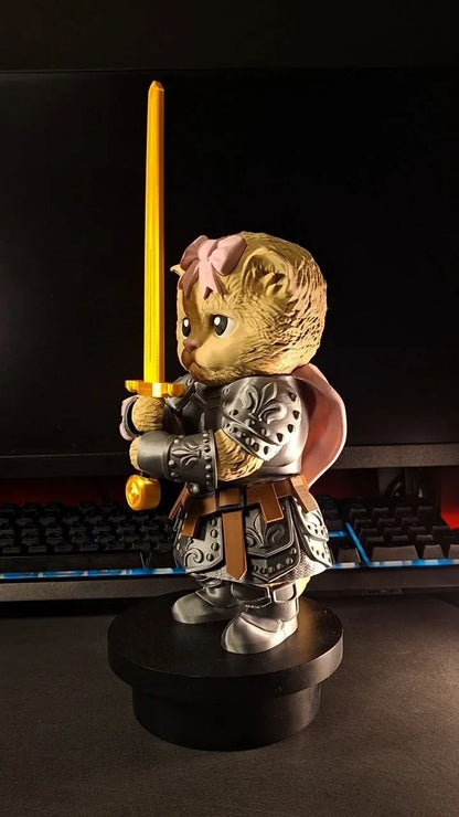 Kitten Knight – Warrior cat Figurine with Sword